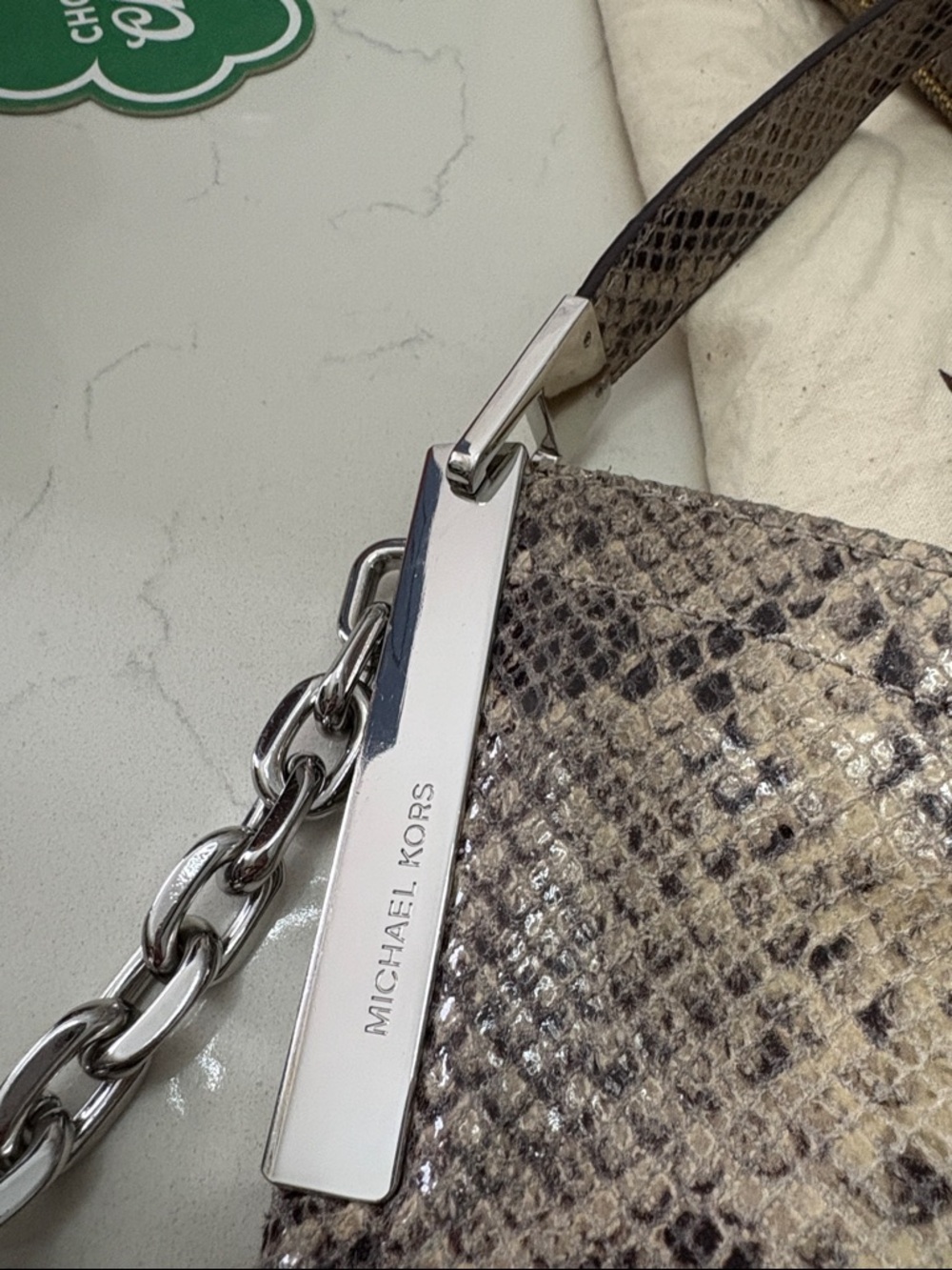 Rare Michael Kors Snake-Print Shoulder Bag/Crossbody with with Matching wallet - Picture 3 of 10